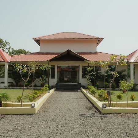 The Infinity Pench Resort Khawasa Экстерьер фото