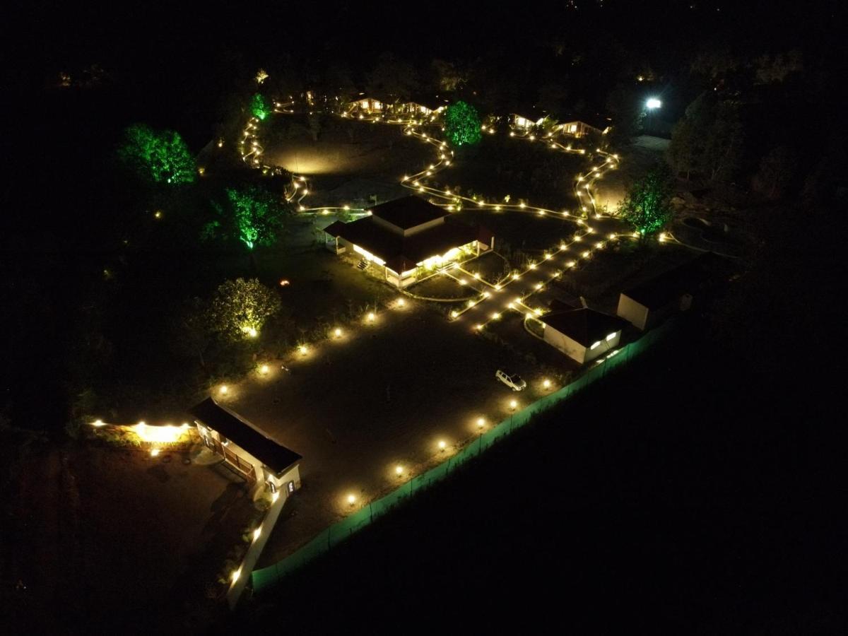 The Infinity Pench Resort Khawasa Экстерьер фото